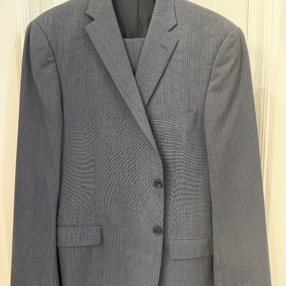 Hart Schaffner Marx Mens Suit